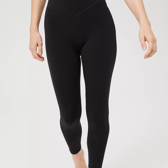 OFFLINE By Aerie Real Me High Waisted Crossover Legging - Picture 1 of 6
